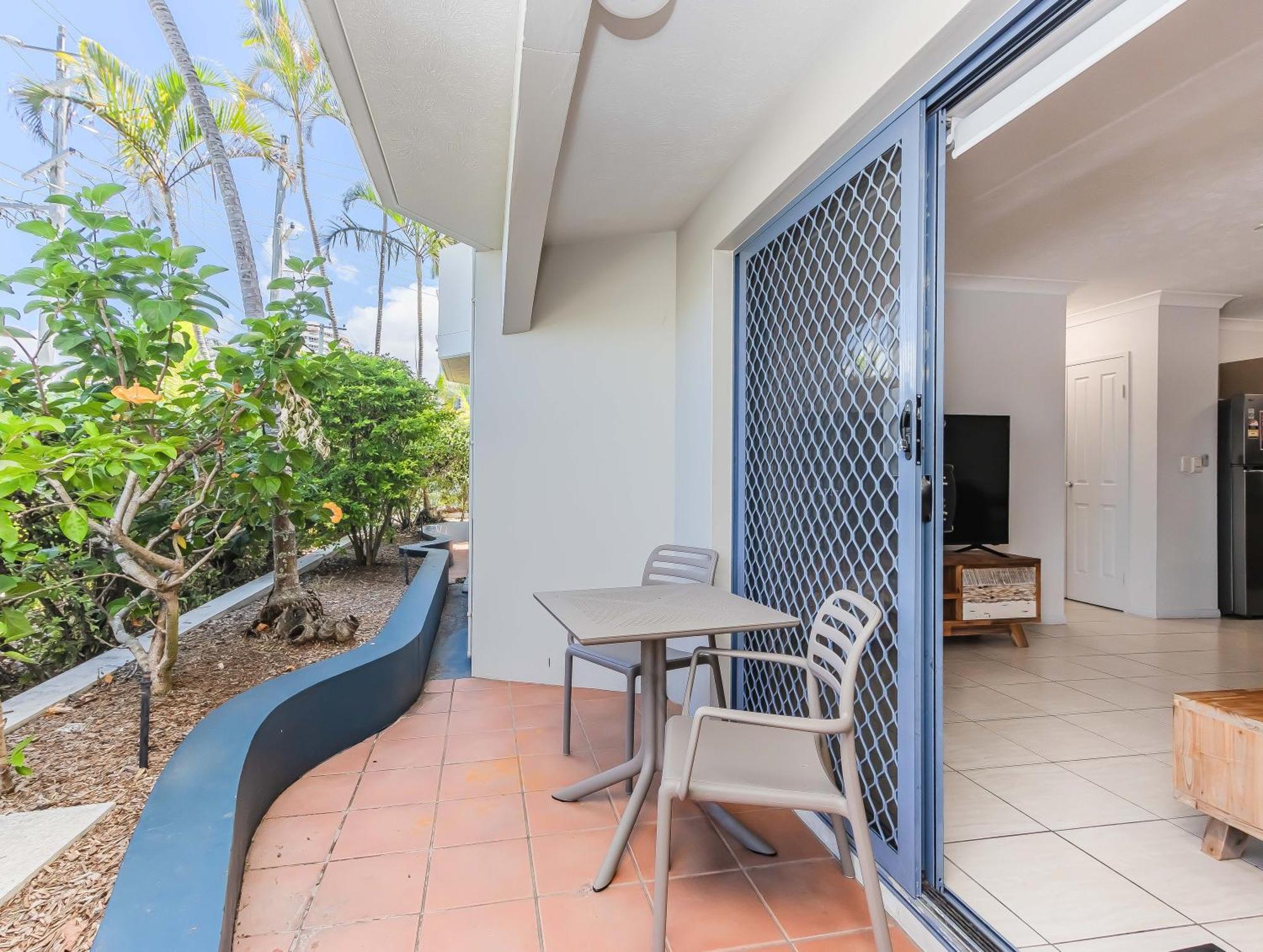 Bella Mare Coolangatta Beachside Apartments Gold Coast Exterior photo