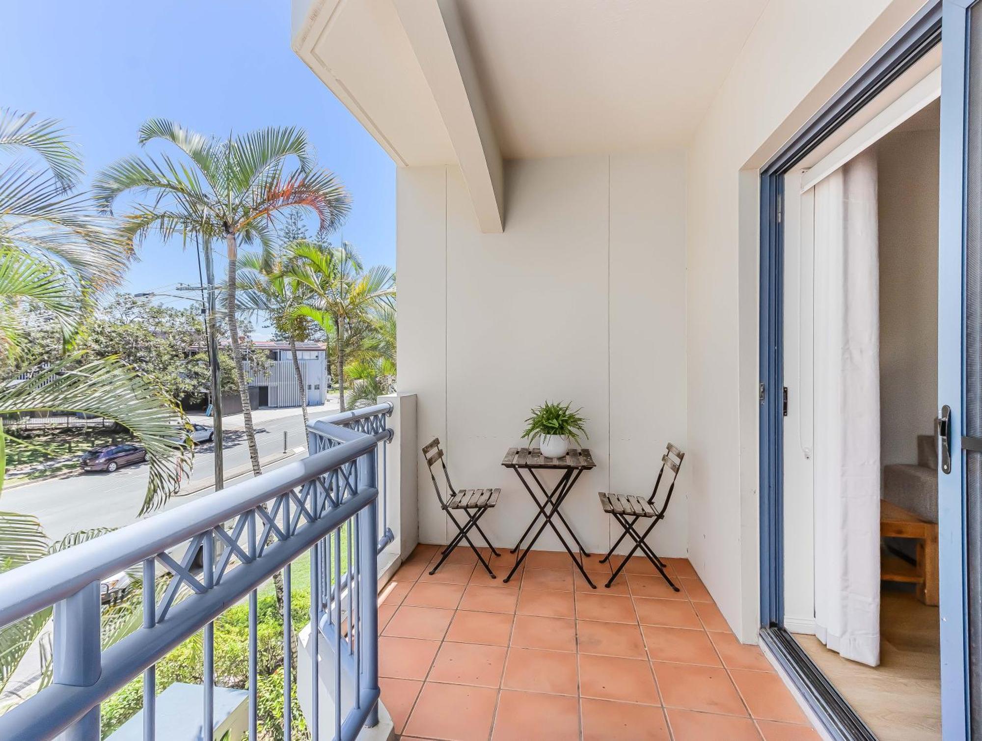 Bella Mare Coolangatta Beachside Apartments Gold Coast Exterior photo