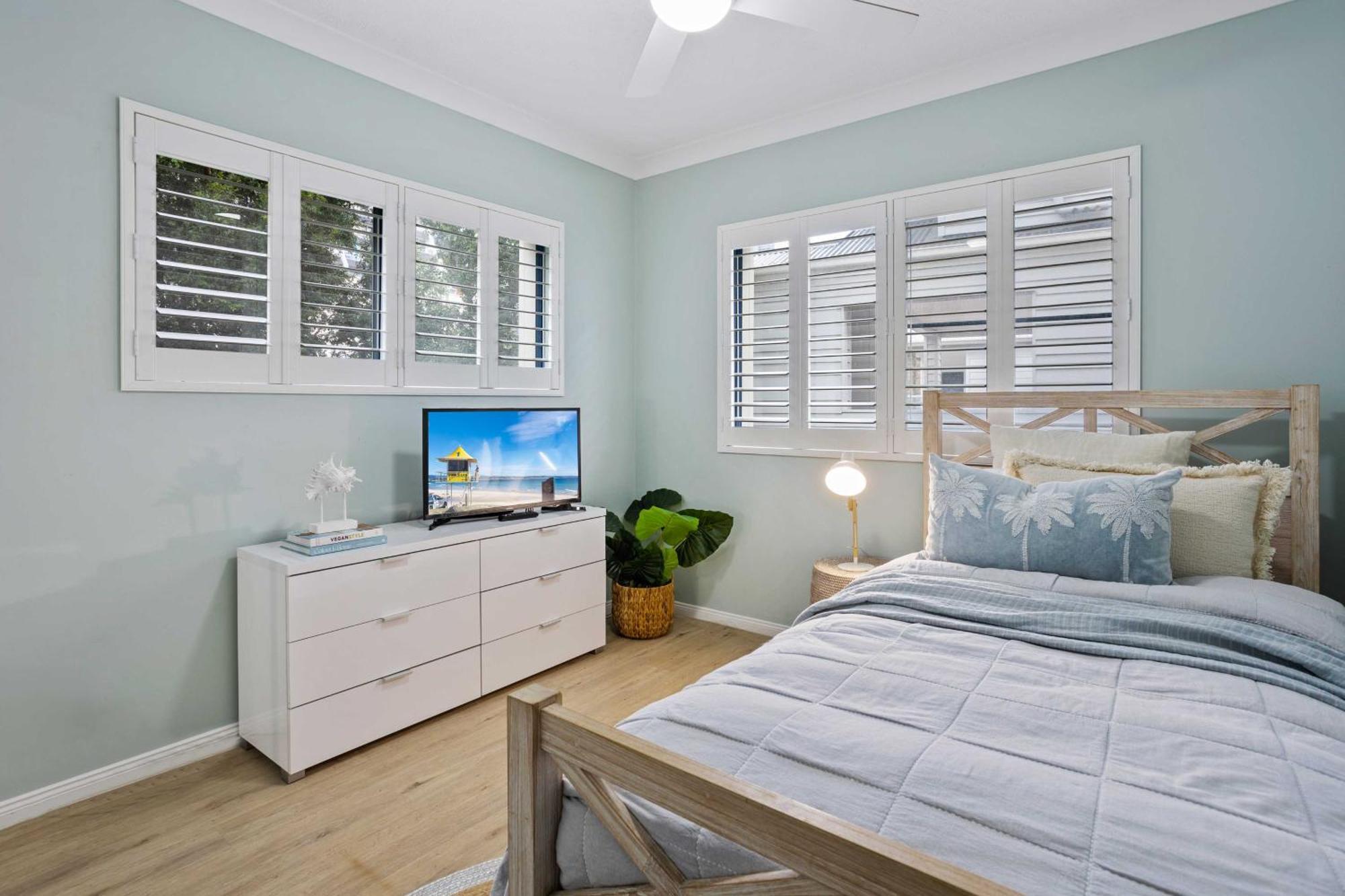Bella Mare Coolangatta Beachside Apartments Gold Coast Exterior photo