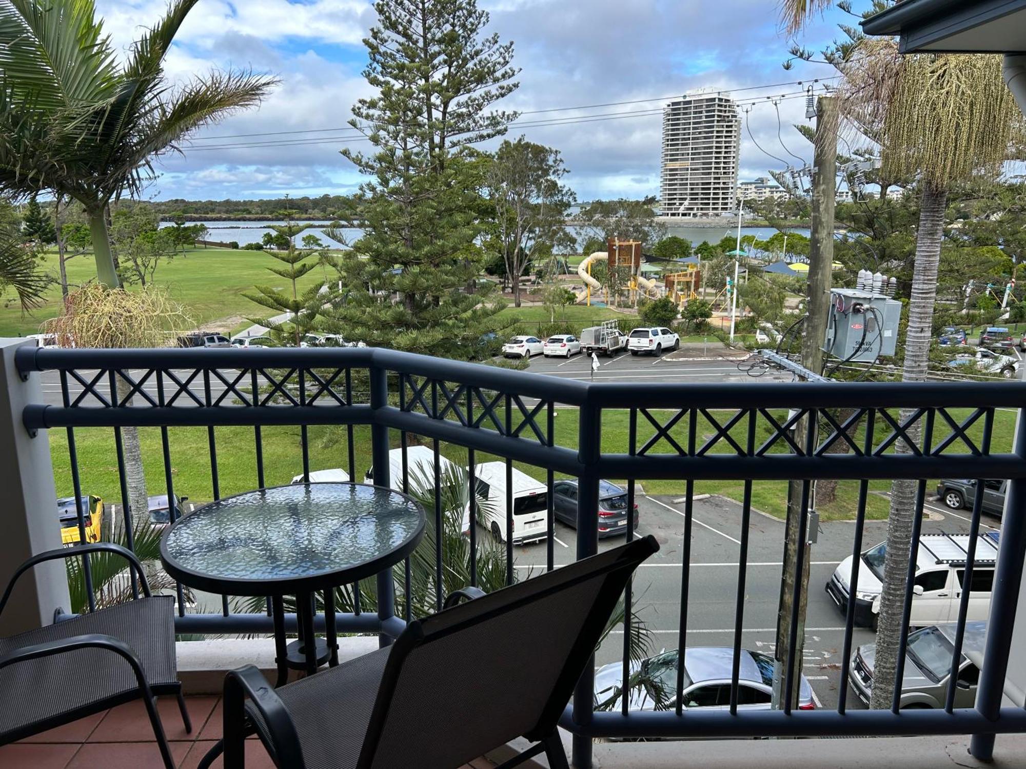Bella Mare Coolangatta Beachside Apartments Gold Coast Exterior photo